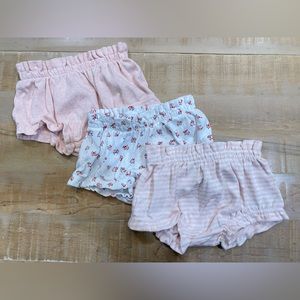 Baby Gap infant girls bottoms shorts pull on 3